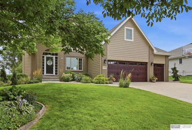 10509 S 176 Street, Omaha, NE 68136