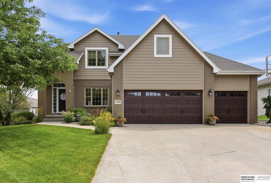 10509 S 176 Street, Omaha, NE 68136