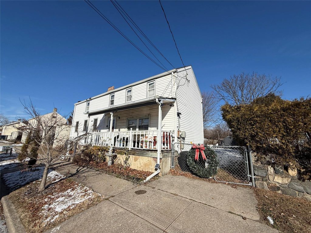 111 7th Street, Verplanck, NY 10596
