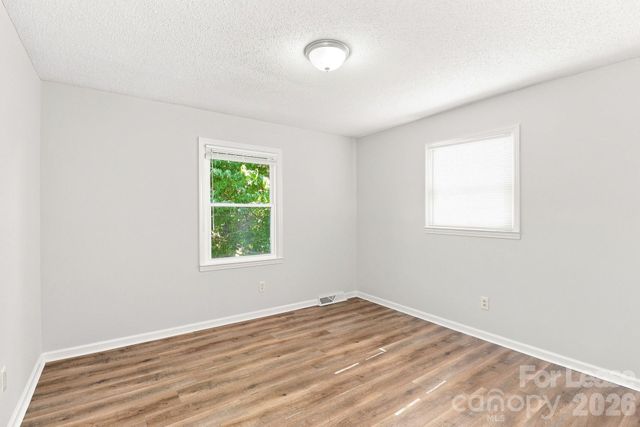 6205 Ferncliff Drive NW, Concord, NC 28027