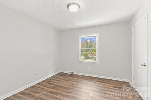 6205 Ferncliff Drive NW, Concord, NC 28027