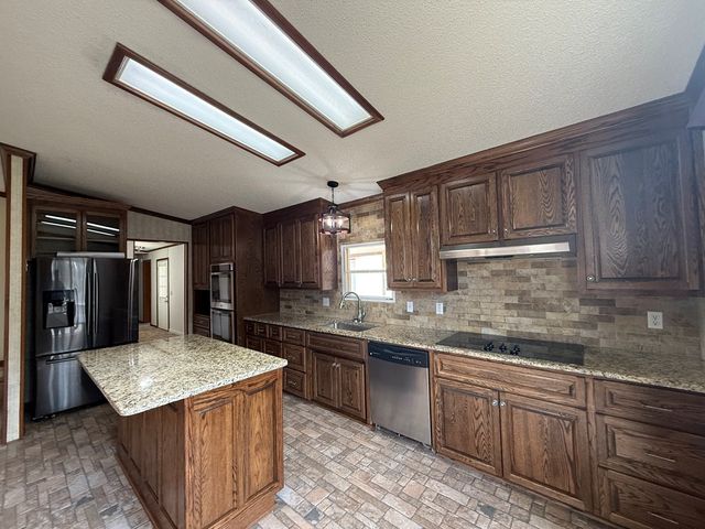 2156 County Road 73, Slocomb, AL 36375