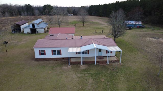 2156 County Road 73, Slocomb, AL 36375