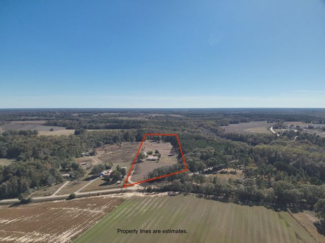 2156 County Road 73, Slocomb, AL 36375