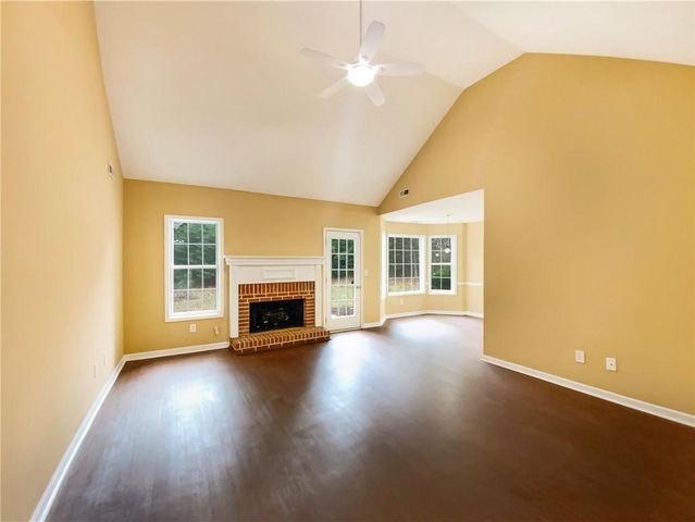 160 Eastfield Court, Fayetteville, GA 30215