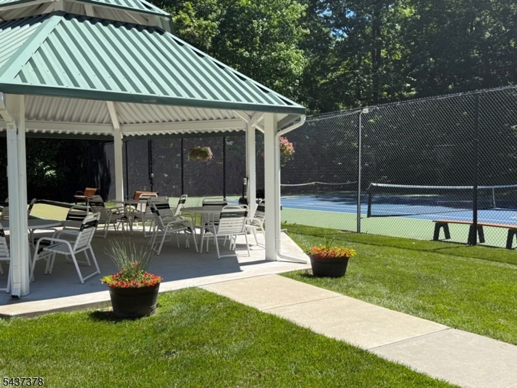 5322 Richmond Rd 322, West Milford Twp., NJ 07480 — photo 4