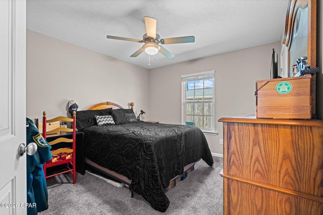 302 Lynnwood Lane, Lynn Haven, FL 32444