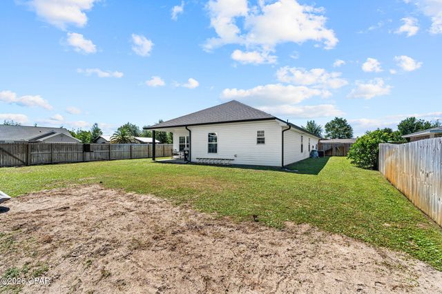 302 Lynnwood Lane, Lynn Haven, FL 32444