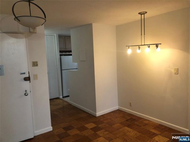 7004 BOULEVARD EAST 30H, Guttenberg, NJ 07093