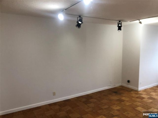 7004 BOULEVARD EAST 30H, Guttenberg, NJ 07093