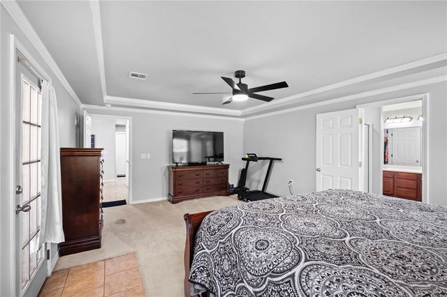 1011 W Green Acres Place, Rogers, AR 72758
