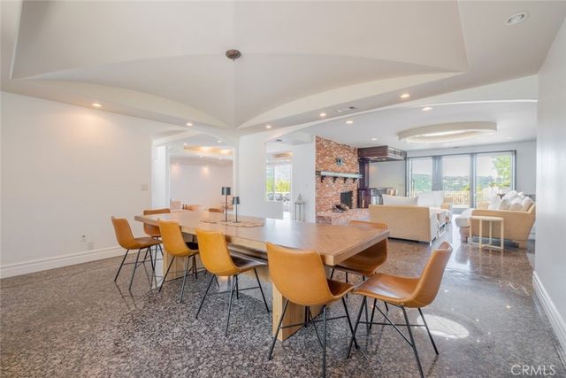4321 Clear Valley Drive, Encino, CA 91436