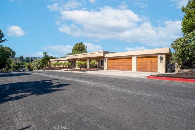 4321 Clear Valley Drive, Encino, CA 91436
