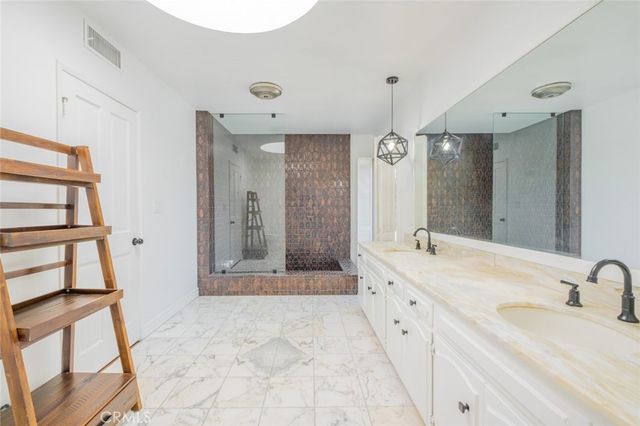 4321 Clear Valley Drive, Encino, CA 91436