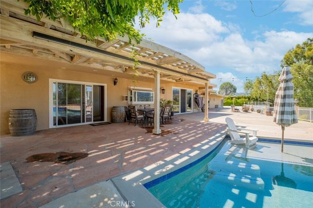4321 Clear Valley Drive, Encino, CA 91436