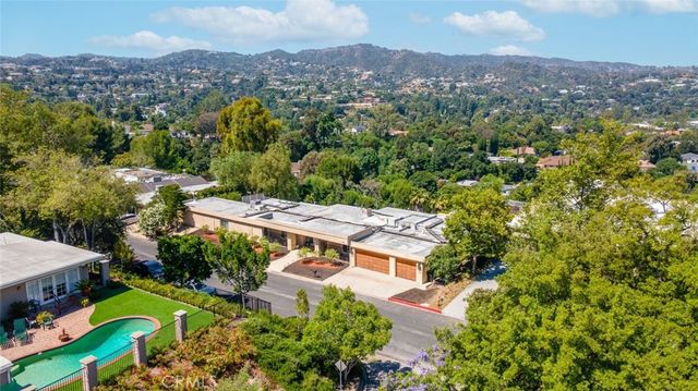 4321 Clear Valley Drive, Encino, CA 91436