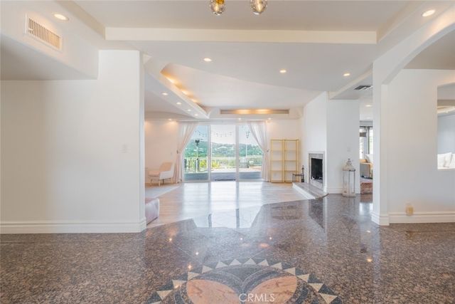 4321 Clear Valley Drive, Encino, CA 91436