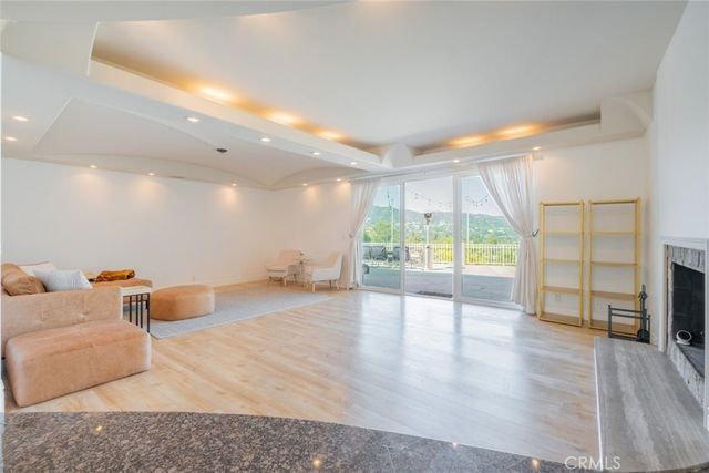4321 Clear Valley Drive, Encino, CA 91436