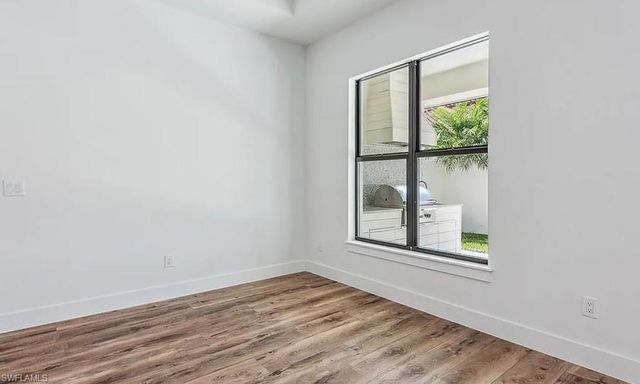 7968 Cordoba PL, Naples, FL 34113