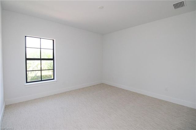 7968 Cordoba PL, Naples, FL 34113