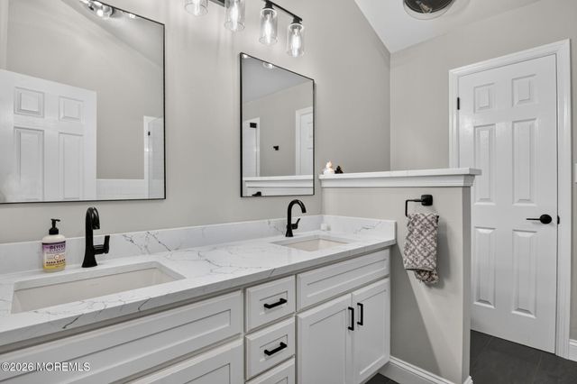 379 Daniele Drive 1505, Ocean Twp, NJ 07712