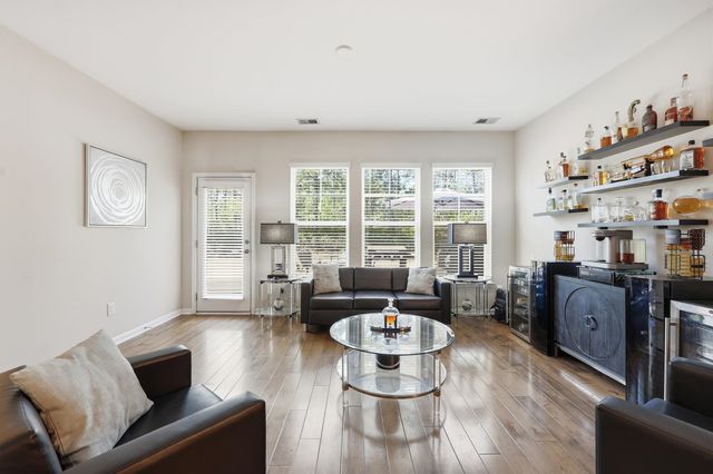 692 Tattlesbury Dr., Conway, SC 29526