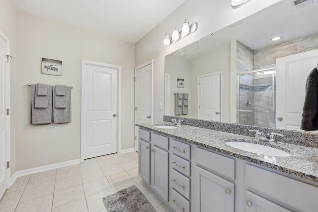 692 Tattlesbury Dr., Conway, SC 29526