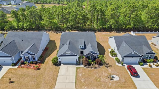 692 Tattlesbury Dr., Conway, SC 29526