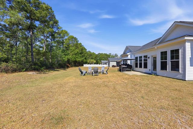 692 Tattlesbury Dr., Conway, SC 29526