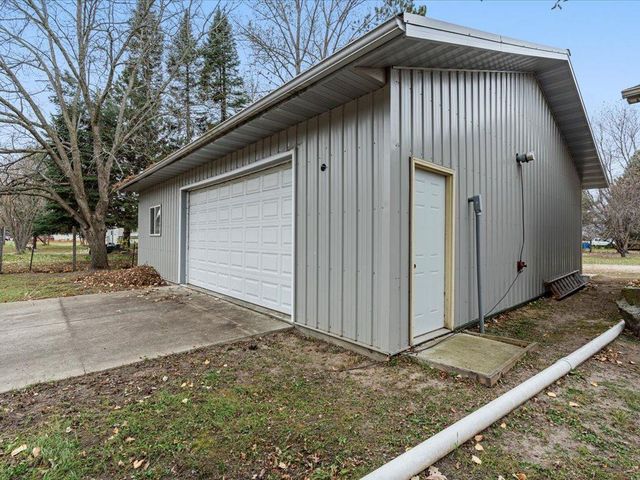 216 Hazel Street N, Backus, MN 56435