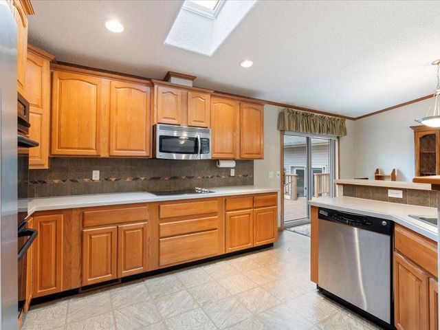 216 Hazel Street N, Backus, MN 56435