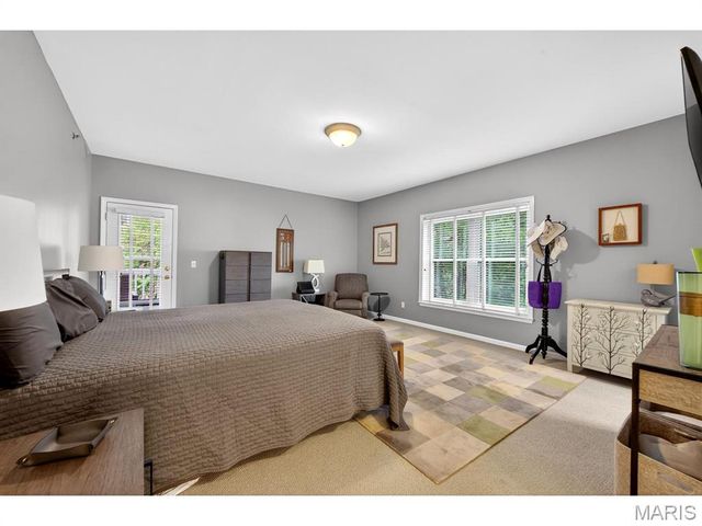 505 North and South, 2C, University City, MO 63130