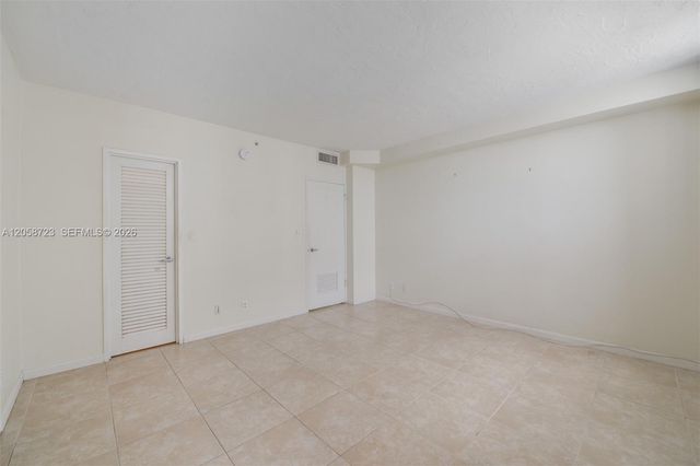 3001 S Ocean Drive 749, Hollywood, FL 33019