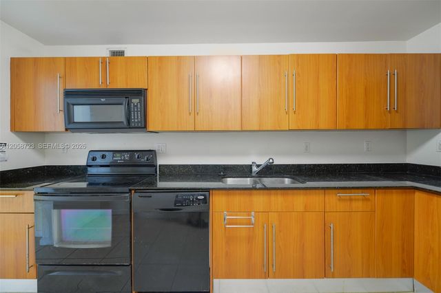 3001 S Ocean Drive 749, Hollywood, FL 33019