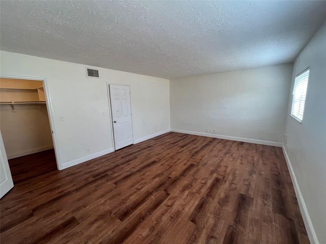 1414 NE 5th Terrace 2, Fort Lauderdale, FL 33304