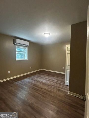 442 Heritage Lake Drive, Griffin, GA 30224