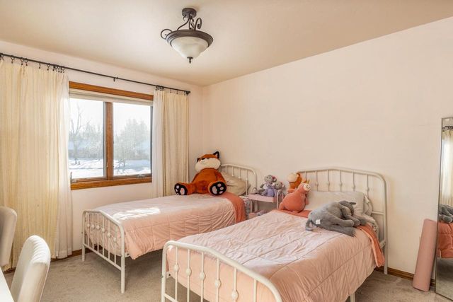 421 FAWNWOOD COURT, Wrightstown, WI 54180