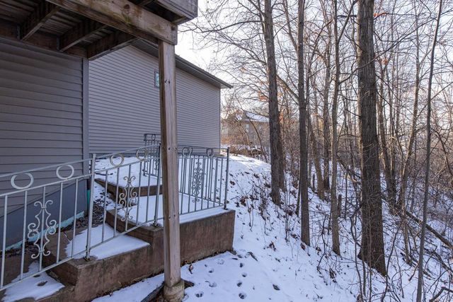 421 FAWNWOOD COURT, Wrightstown, WI 54180