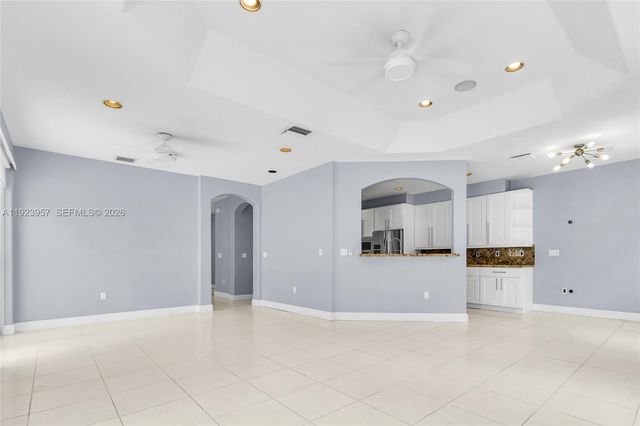1547 Mariner Way, Hollywood, FL 33019