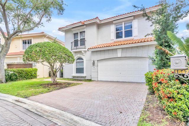 1547 Mariner Way, Hollywood, FL 33019