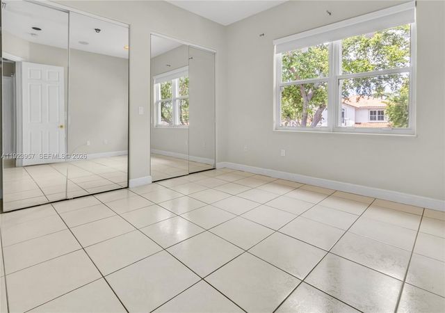 1547 Mariner Way, Hollywood, FL 33019
