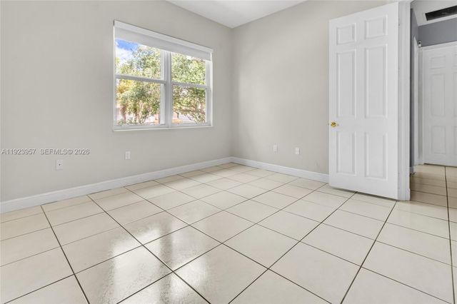 1547 Mariner Way, Hollywood, FL 33019