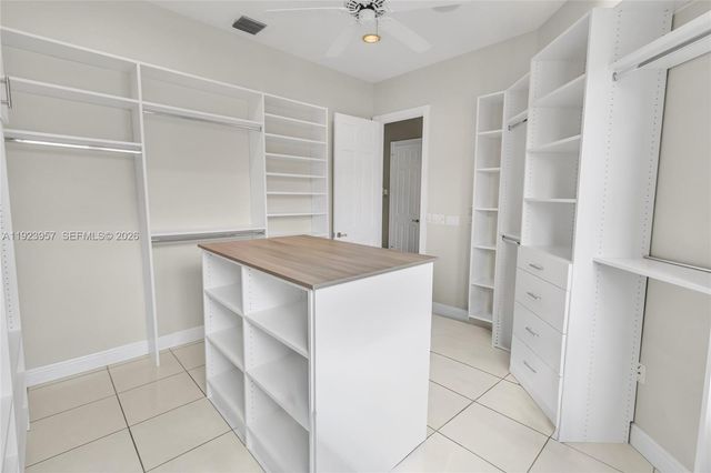 1547 Mariner Way, Hollywood, FL 33019