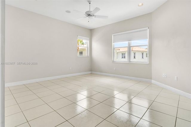1547 Mariner Way, Hollywood, FL 33019