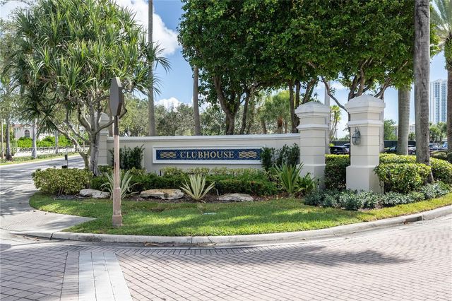 1547 Mariner Way, Hollywood, FL 33019