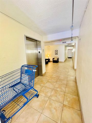 257 S Cypress Road 414, Pompano Beach, FL 33060