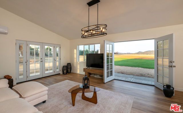 1636 Decker Road, Malibu, CA 90265