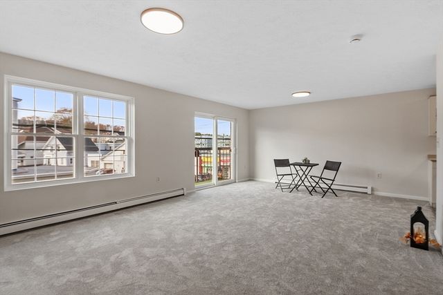 20 Knox St 43, Lawrence, MA 01841