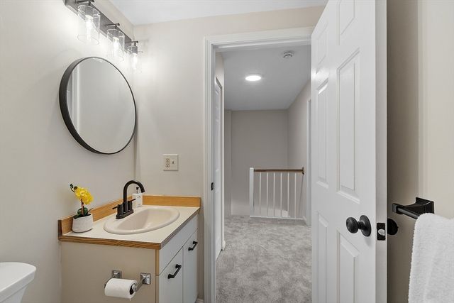 20 Knox St 43, Lawrence, MA 01841