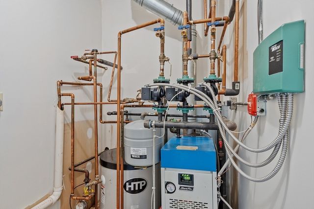 20 Knox St 43, Lawrence, MA 01841